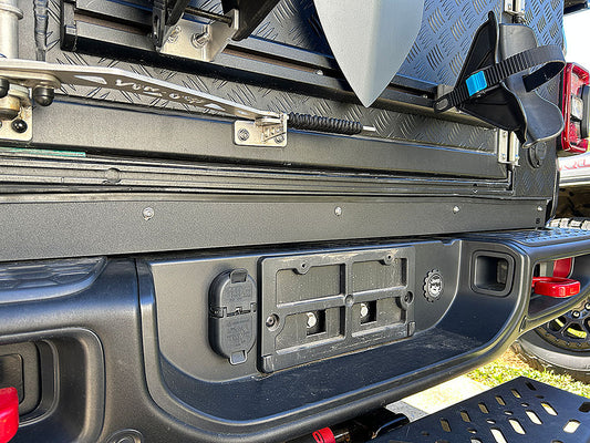 Alu-Cab Camper / ModCAP Rear Filler Panel for Jeep Gladiator