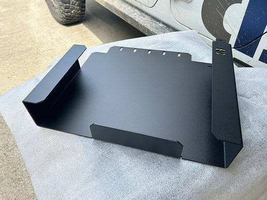 Alu-Cab Mid-Size Camper Bulkhead Slide-In RotopaX Mount