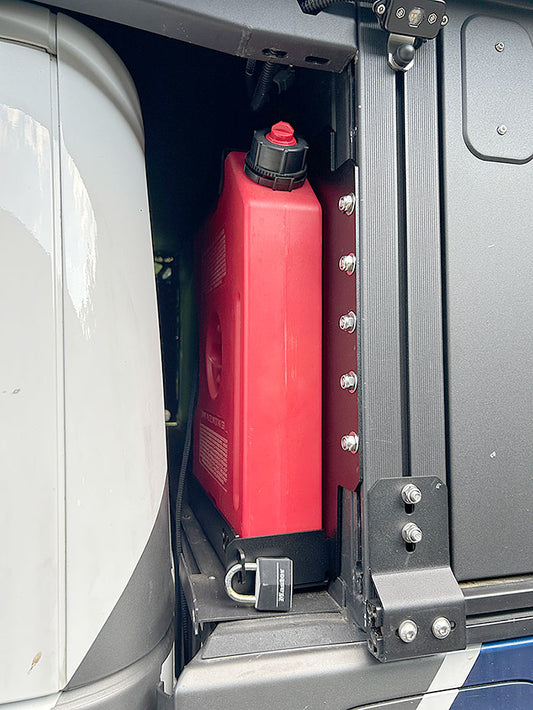 Alu-Cab Mid-Size Camper Bulkhead Slide-In RotopaX Mount